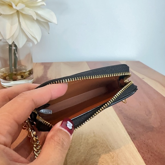 NWT Coach Zip Card Case In Signature Canvas - Picture 6 of 6